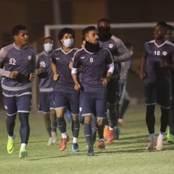هجر يواصل الاستعداد للجبلين .. و “السعيد” يشارك اللاعبين في المناورة