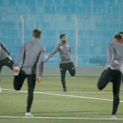 الفريق الأول بنادي هجر يجري مرانه الرئيسي استعداداً للقاء الرياض الفريق الأول بنادي هجر يجري مرانه الرئيسي استعداداً للقاء الرياض