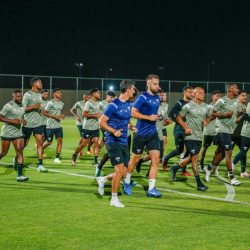 هجر يواصل تدريباته اليومية على فترتين صباحية ومسائية هجر يواصل تدريباته اليومية على فترتين صباحية ومسائية